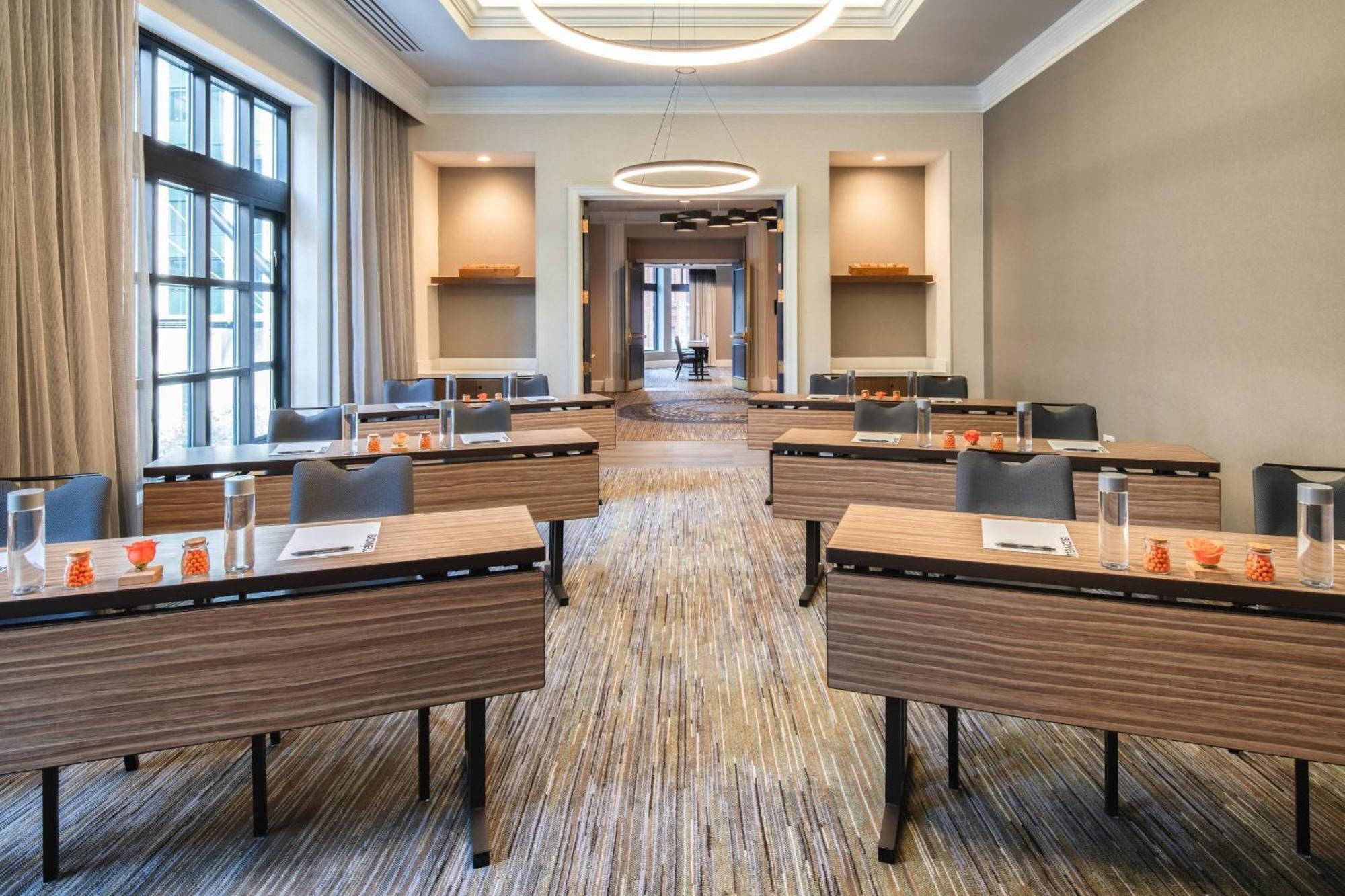 ホテル The Bidwell Marriott ポートランド エクステリア 写真